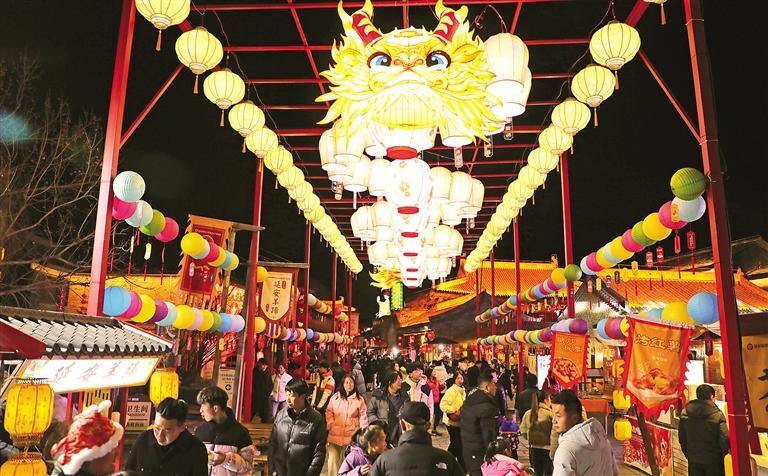 流光溢彩中国年 红红火火庆新春_fororder_微信图片_20240223091618