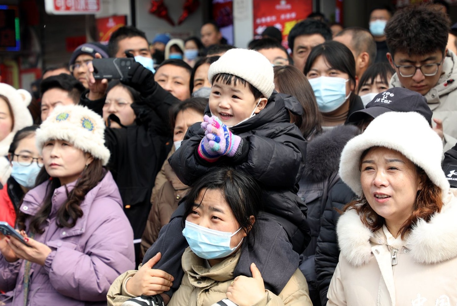 【原创】锣鼓喧天歌盛世 龙腾狮舞闹新春 天水市甘谷县举行2024年春节文化汇演活动_fororder_6c9bc65a0d744f5f888a6cf3ac846d7b