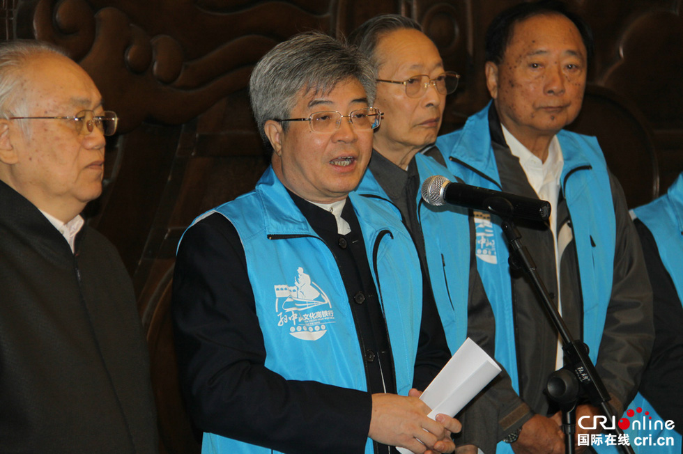 广东省中山市政协主席丘树宏致辞.霍亮 摄