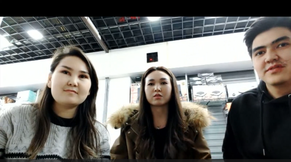 边城之春丨当电商直播的“风”从霍尔果斯吹向中亚