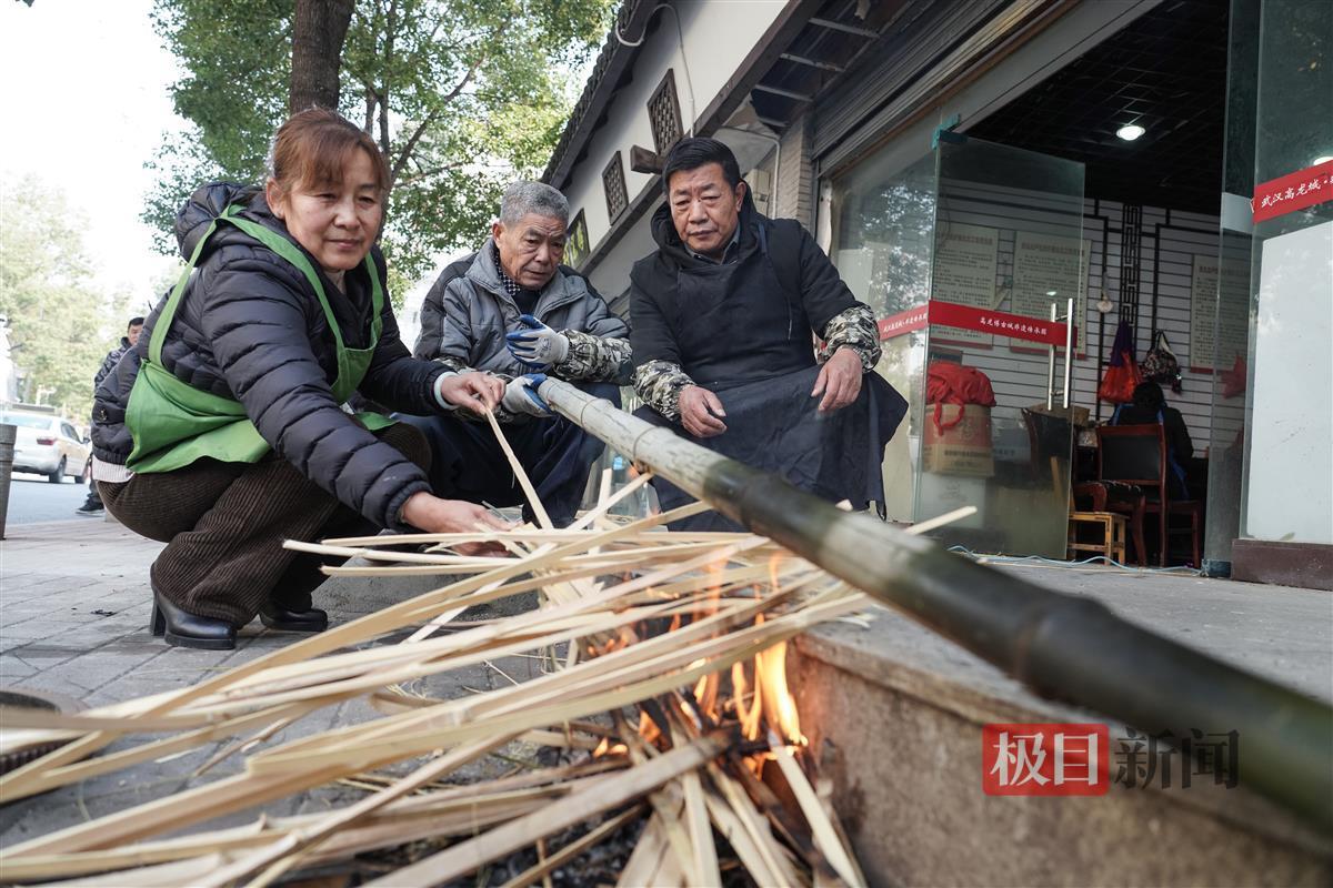 千年漢陽高龍起舞迎祥瑞