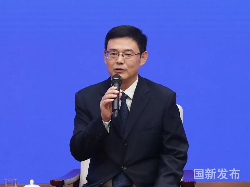 有限公司工程管理中心工程三部部长兼京雄高铁建设指挥部指挥长杨斌