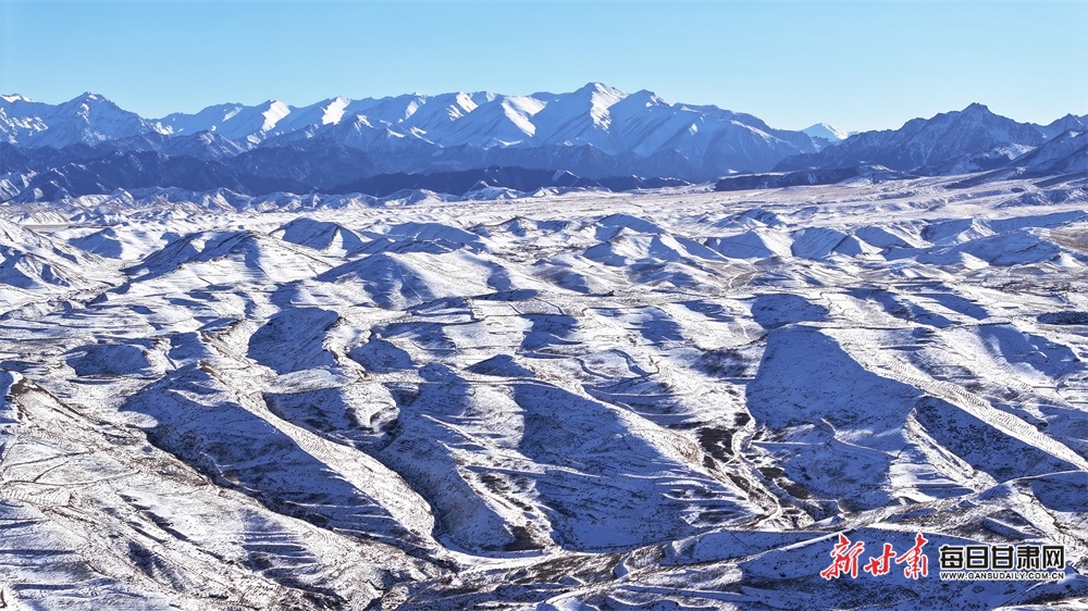 祁連山民樂段：群山巍峨雲霧繚繞 春雪著墨宛若畫卷_fororder_6