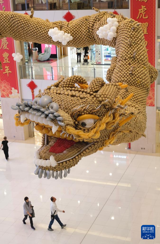 香港故事｜香港气球师和世界最大“气球龙”