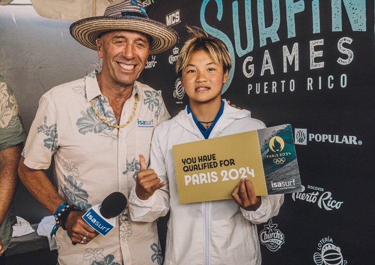 中国冲浪小将杨思琪创历史“冲进”巴黎奥运会