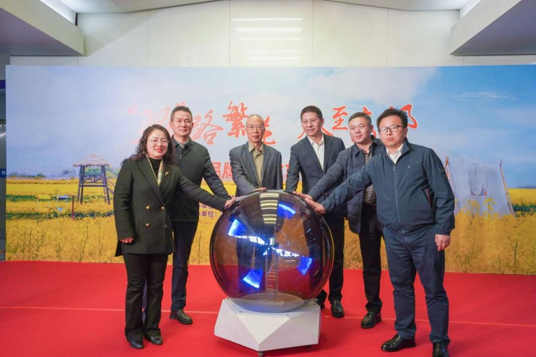 “‘驿’路繁花 春至高邮”品牌列车在宁发车_fororder_IMG_8043