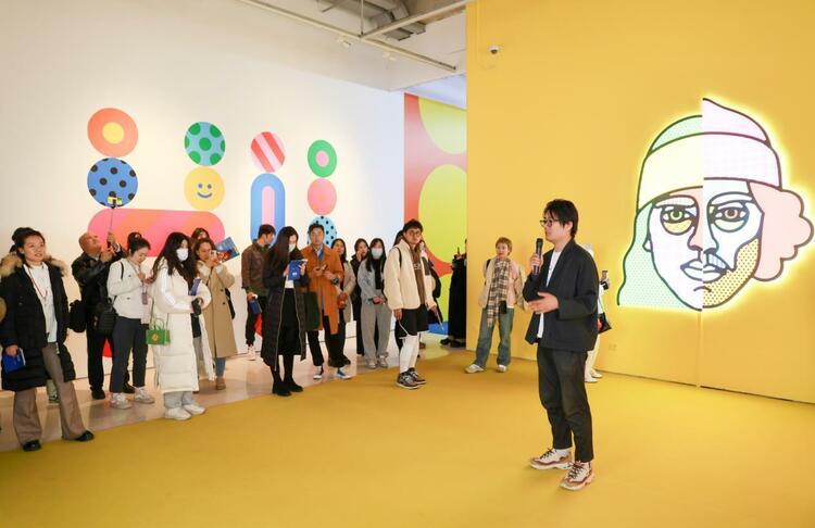 色彩魔术师“CK兄弟”的《请勿见外》大展来了 北京时代美术馆秒变奇幻乐园_fororder_wps_doc_4