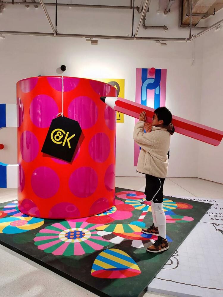 色彩魔术师“CK兄弟”的《请勿见外》大展来了 北京时代美术馆秒变奇幻乐园_fororder_wps_doc_7