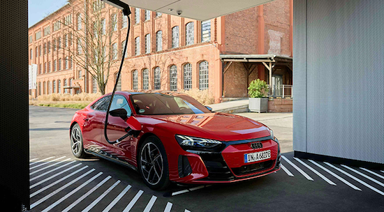 奥迪充电中心入驻法兰克福：便捷、快速、人性化_fororder_image002