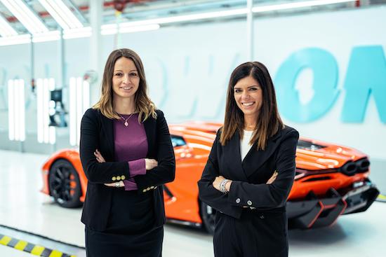 视频解读超级跑车制造商兰博基尼的轻量化技术和可持续发展_fororder_01 - 超越创新——连点成线