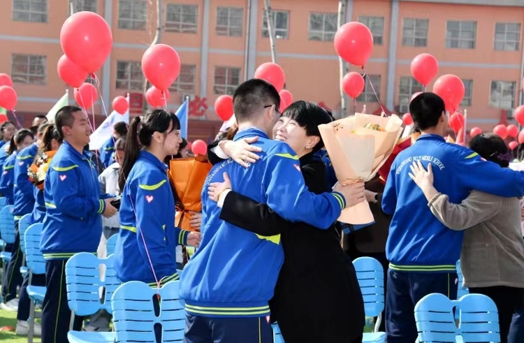 十八有志逐夢行·青春決勝萬億城----石家莊市第三十屆成人禮在第二十五中學舉行_fororder_微信圖片_20240315095451