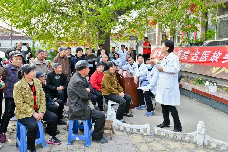 蒼鷺歸來顯春色 綠水青山添生機_fororder_1