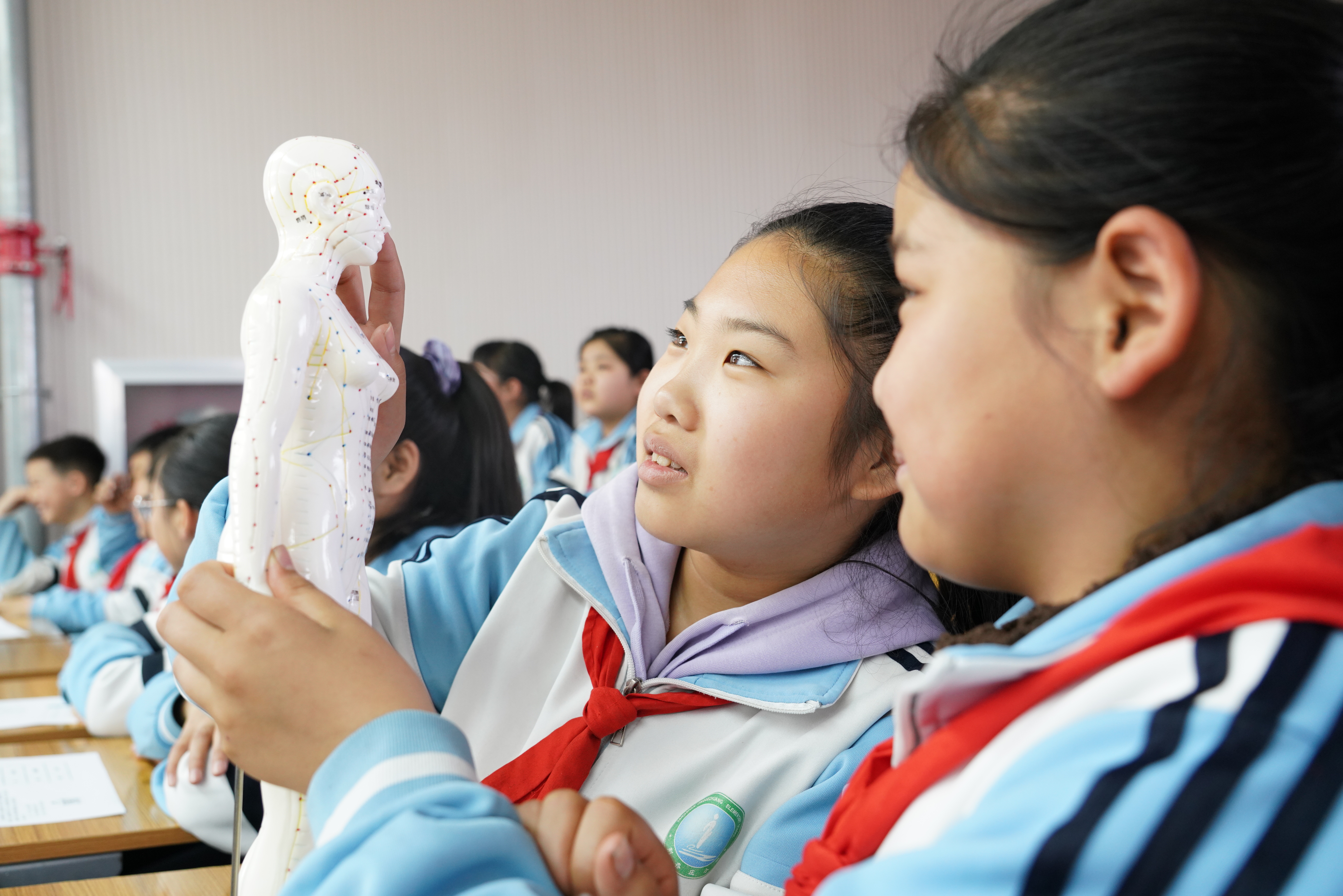 唐山开平：中医传古今 守护好“瞳”年_fororder_图3.JPG