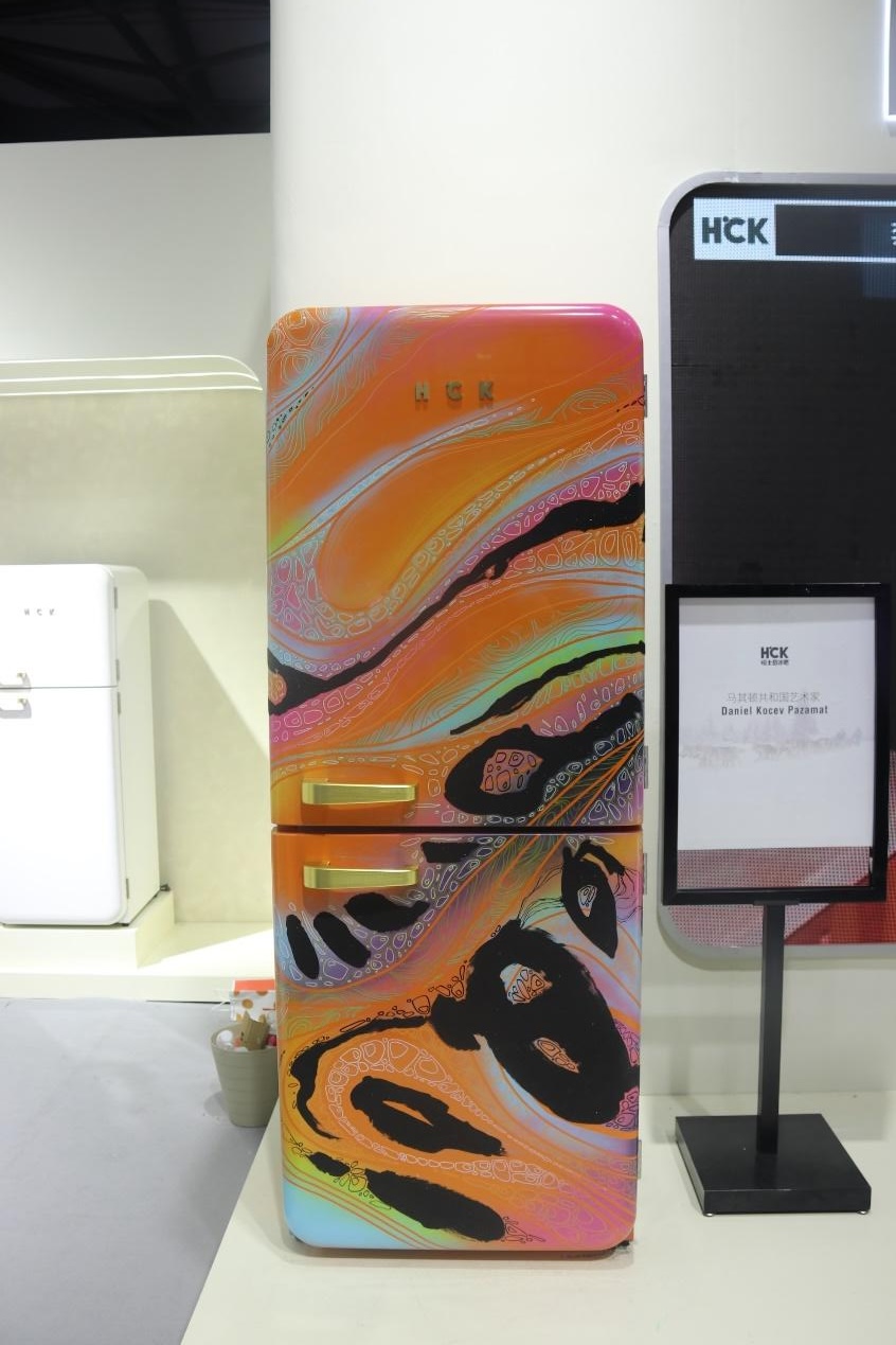 AWE 2024 现场直击丨是颜控又怎么样？好看的东西就是惹人喜欢啊！【组图】_fororder_wps_doc_1