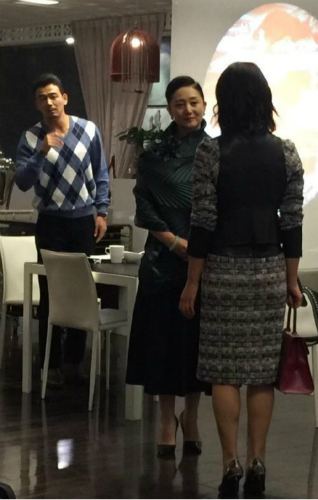 《欢乐颂2》剧照曝光 “令妃娘娘”成了小包总的娘