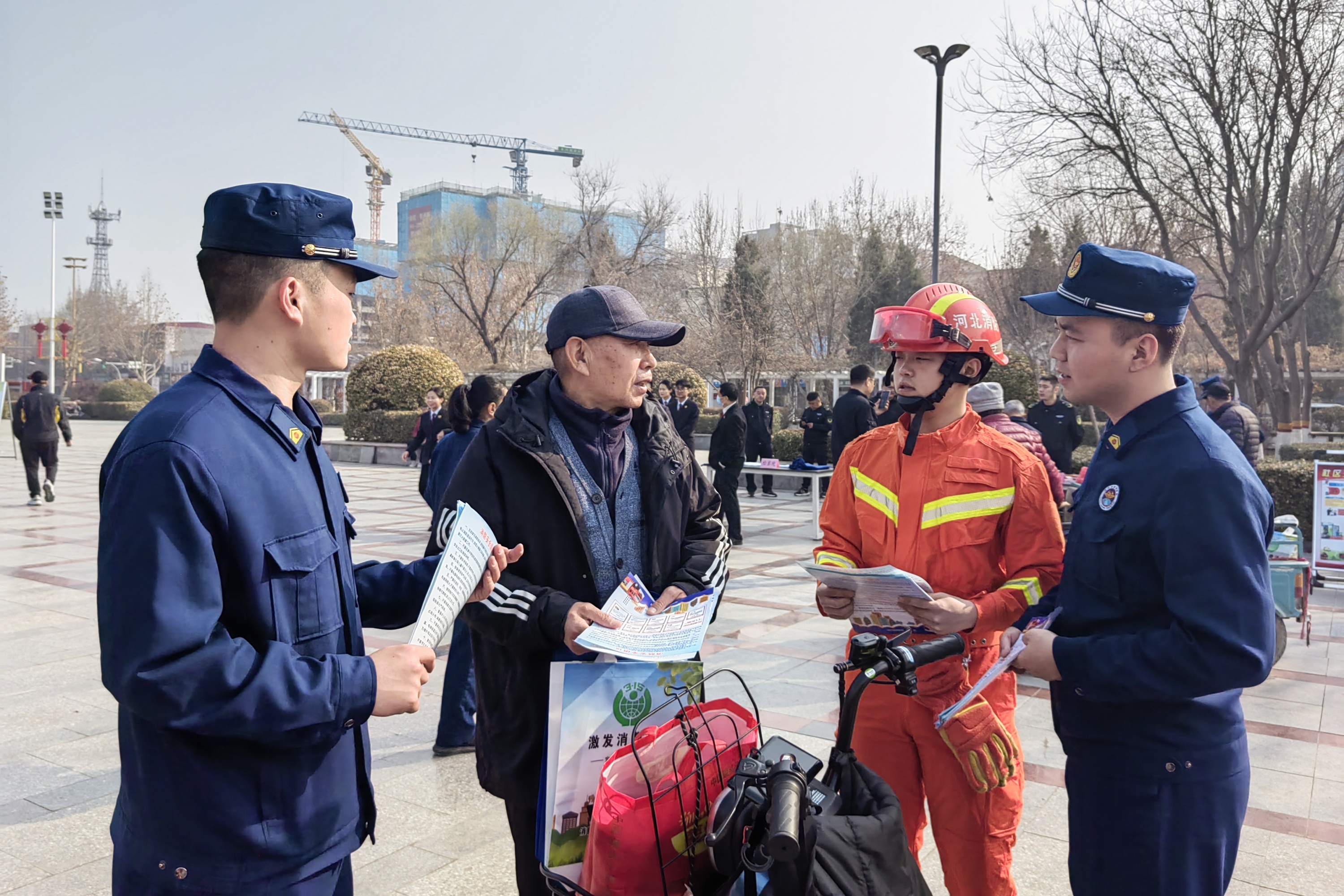 河北定兴：多措并举让群众消费无忧_fororder_003