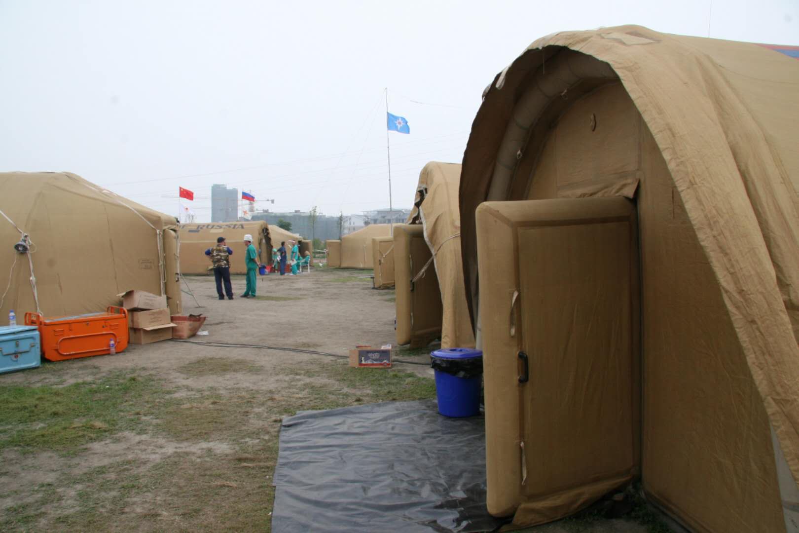 这是当年俄罗斯救援队的帐篷_fororder_微信图片_20180424162314