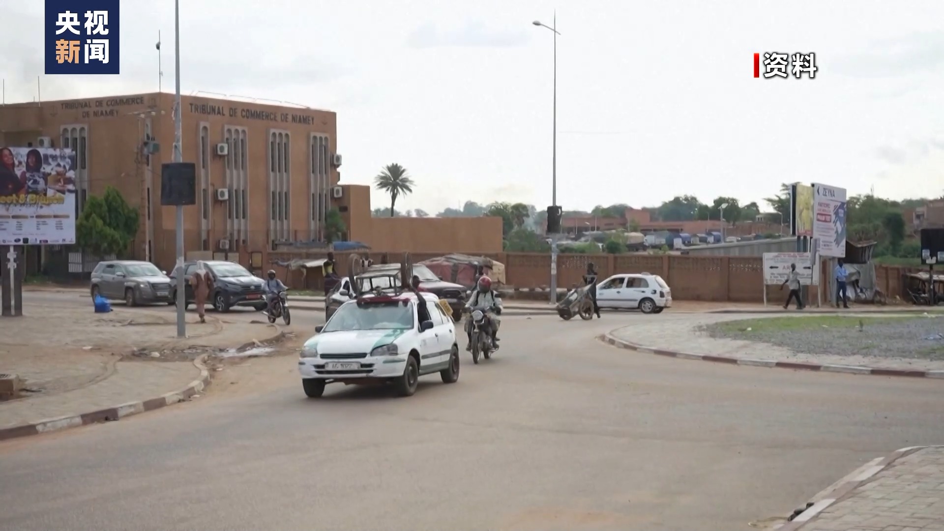 就两国之间的合作而言,特别是在军事合作和打击恐怖主义方面,美国在