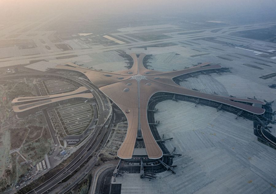 New Beijing airport open to international flights
