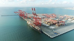 去年长三角港口货物吞吐量超70亿吨 占全国的41.5%