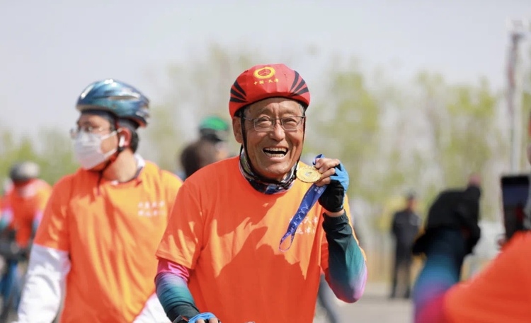 第二届“大美天津·飞鸽杯”自行车生态巡回赛首站比赛开赛_fororder_5