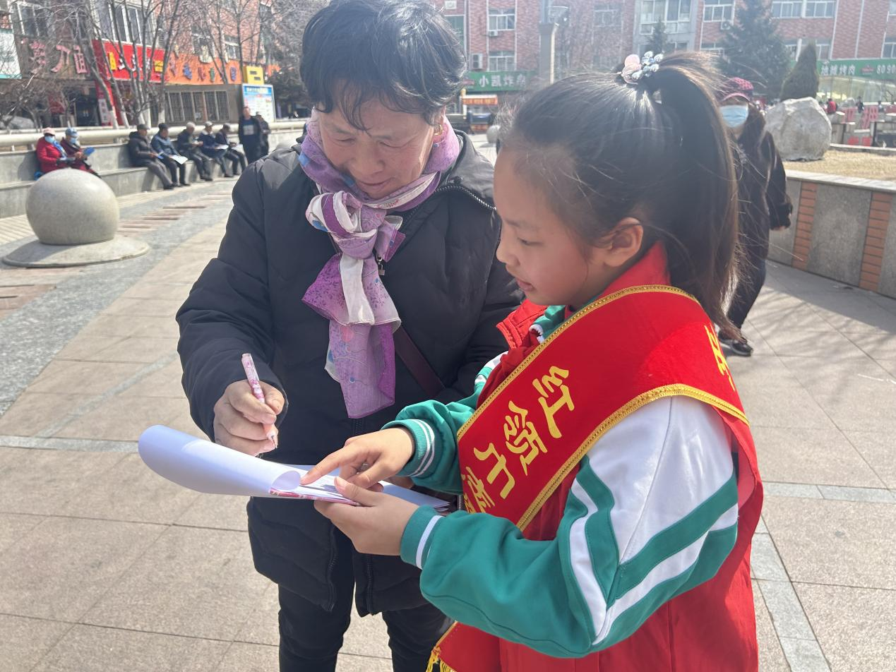 河北平泉開展“世界水日”環保教育活動_fororder_圖片 4