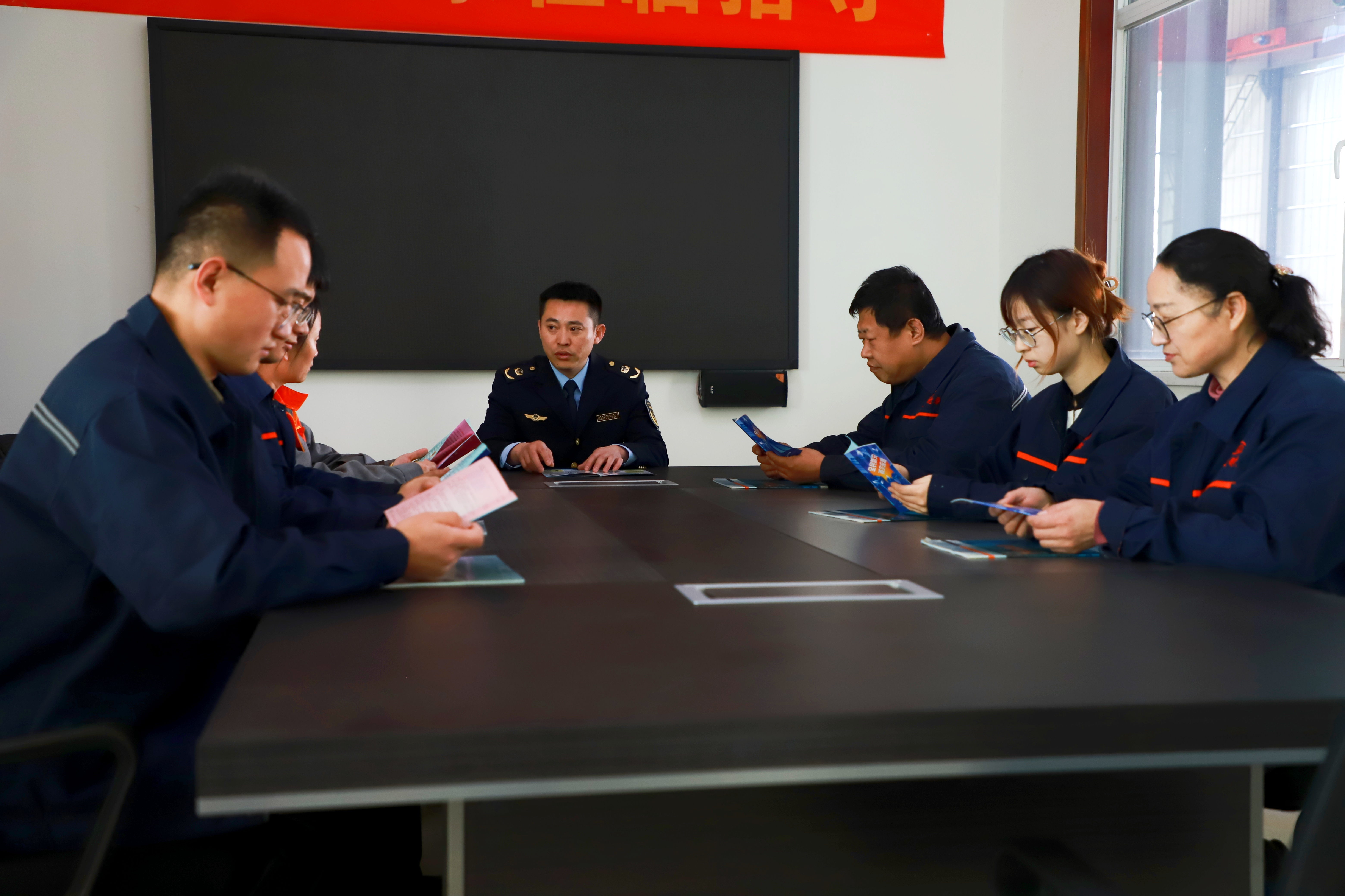 河北孟村：政协委员一线“把脉”企业安全生产_fororder_图片 2