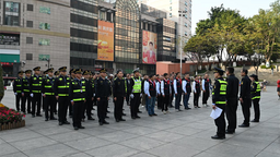 重慶交通執法部門啟動巡遊出租汽車違法亂象攻堅戰