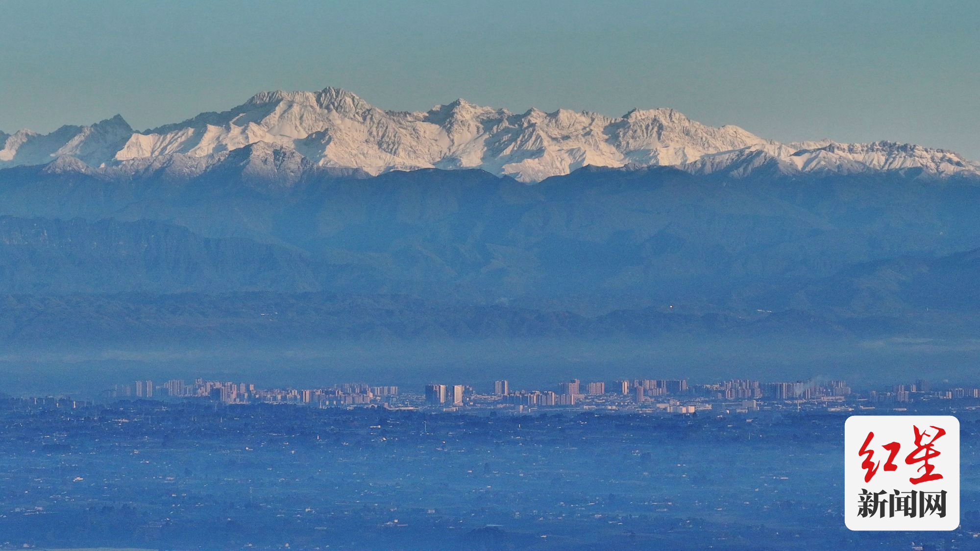 （转载）暖阳回归 在蒲江长秋山遥望雪山