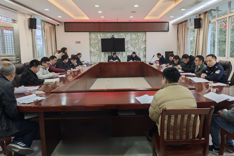 南平黃坑派出所：構建保護大聯盟 共築生態“好楓警”_fororder_WechatIMG1501