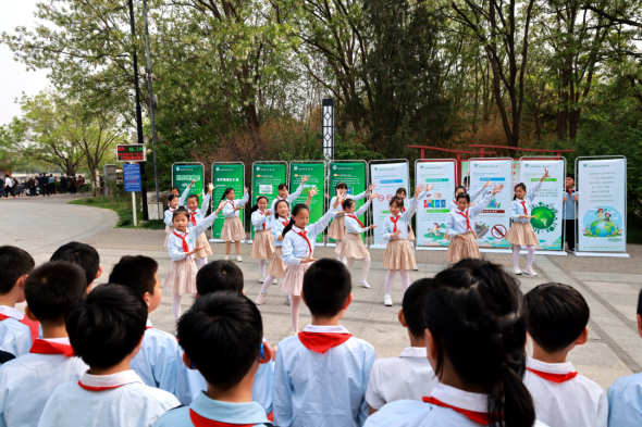 滄州市運河區：珍愛鳥類關愛地球 地球日我們在行動_fororder_滄州市運河區：珍愛鳥類關愛地球 地球日我們在行動125