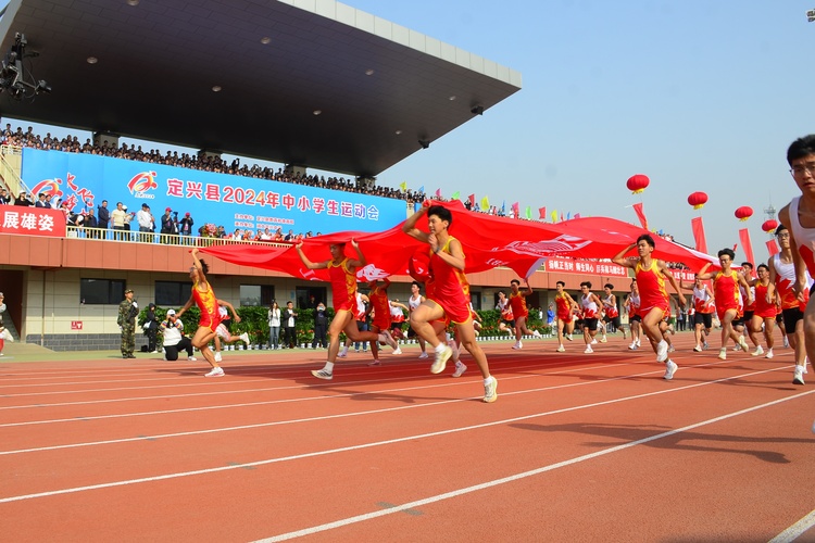 河北定興：激情四月天 運動向未來_fororder_001
