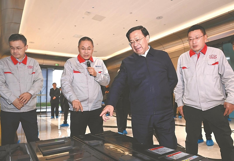 安徽省委书记韩俊赴铜陵市调研经济社会发展情况