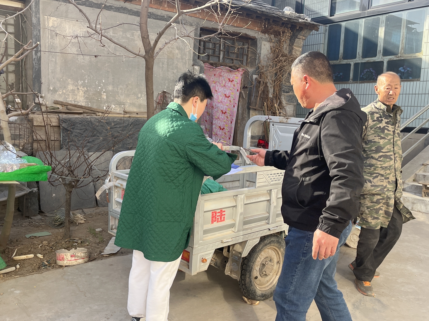 保定市满城区让碍有爱让爱无碍