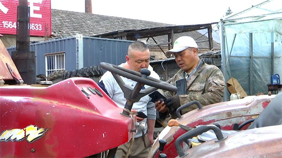 助力春耕 吉林安圖檢修農機具2萬餘臺_fororder_圖片4