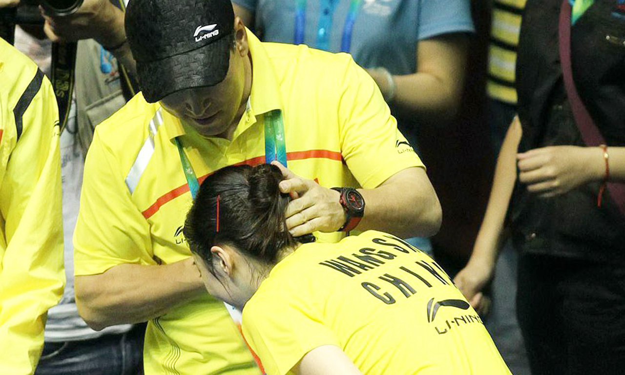 "大嘴"李永波:模特标准挑球员 儿子2016夺冠