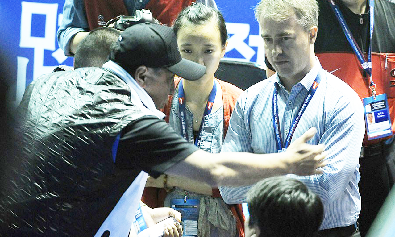 "大嘴"李永波:模特标准挑球员 儿子2016夺冠