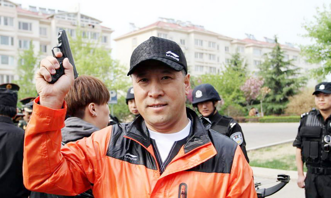 "大嘴"李永波:模特标准挑球员 儿子2016夺冠