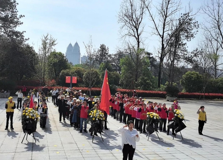 浙江金华：清明祭英烈，薪火永相传_fororder_微信截图_20240402140239