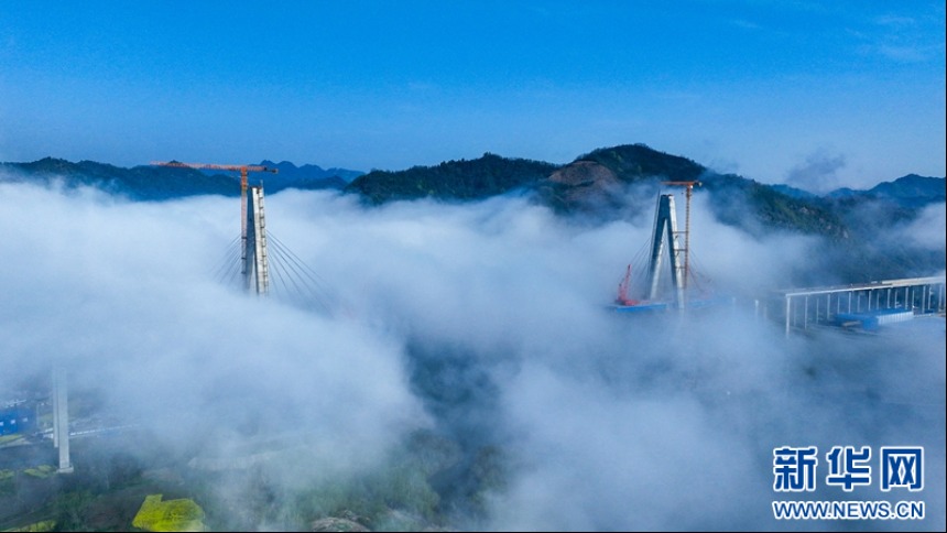 湖北十堰：天橋架仙境