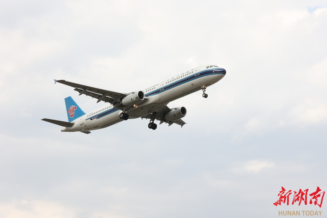 “湖南製造”乘專列打“飛的”出海