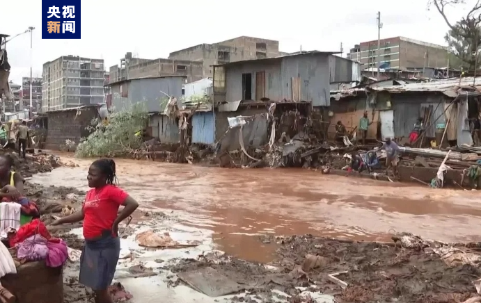 暴雨接连洪灾加重 肯尼亚总统推迟全邦开学韶华