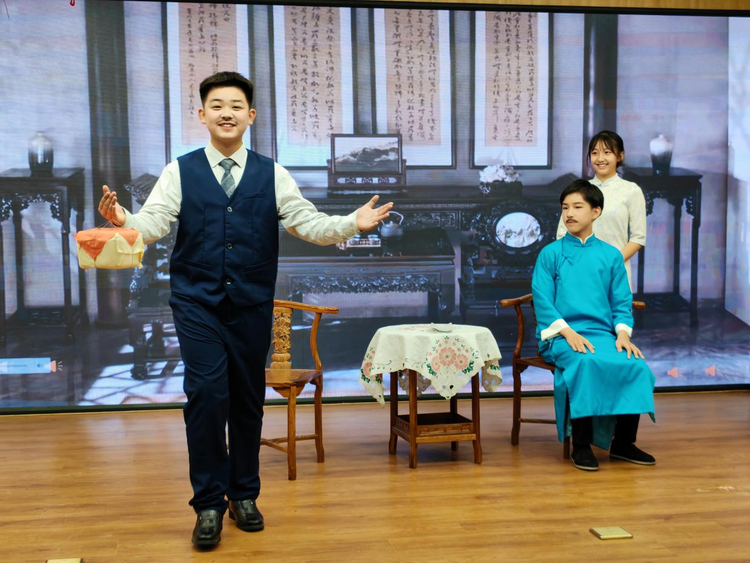 石家庄市新华区开展“我们的节日·清明”主题教育实践活动_fororder_图片 2