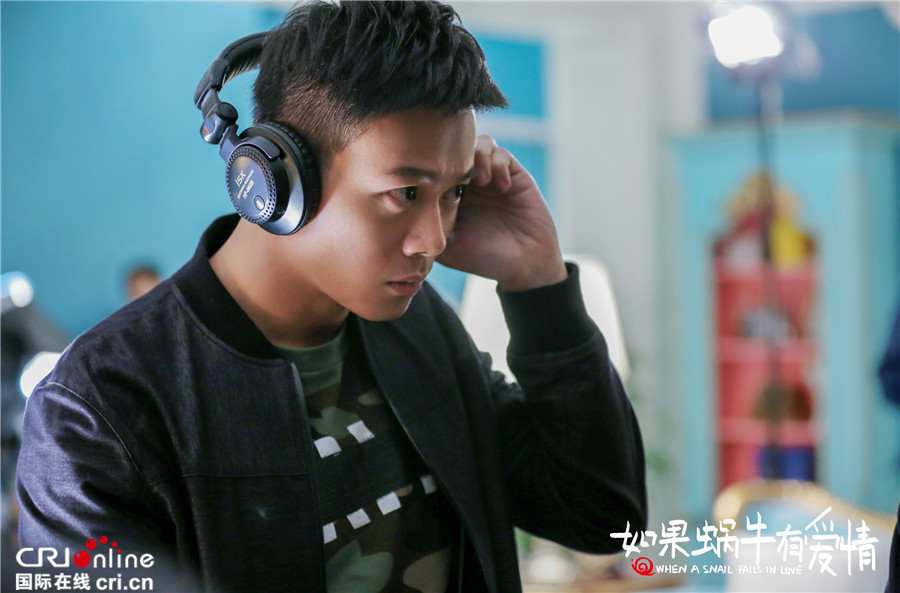 双王相约10.24 《如果蜗牛有爱情》曝双人海报