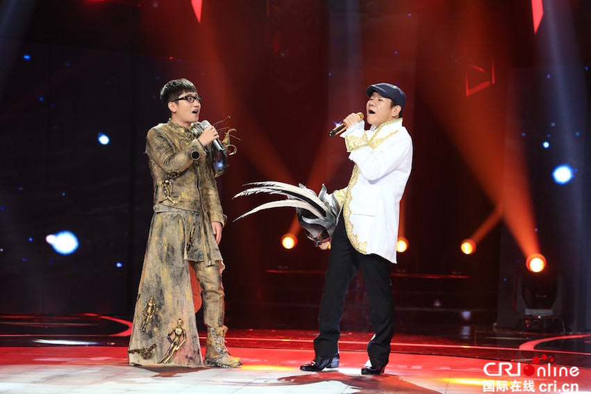 赵传杨丞琳本期揭面 《蒙面唱将》情怀满满