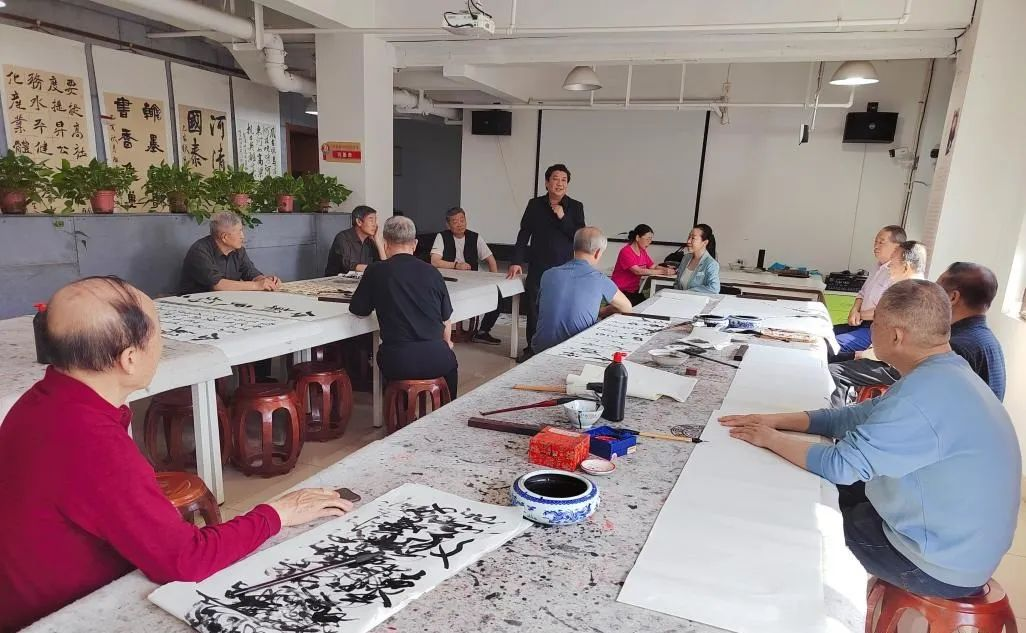 石家莊長安區文化名家工作室開展惠民活動_fororder_圖片 2