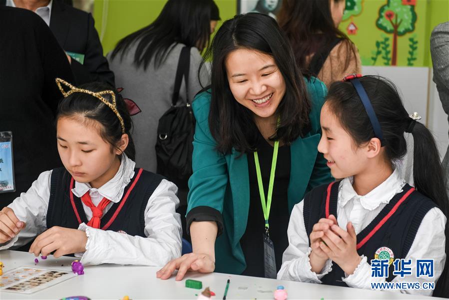 香港教师体验内地教育