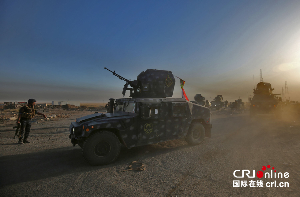 伊拉克收复摩苏尔战役打响 军队奔赴战场(高清组图)