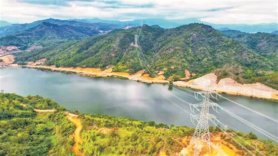闽粤联网工程首次“满负荷”向广东送电_fororder_201