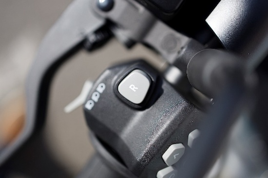 电动跑酷者 全新BMW CE 02即将中国亮相_fororder_image005